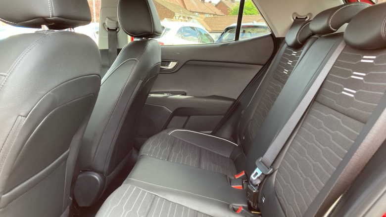 Kia Stonic 1.0T GDi 48V GT-Line S 5dr DCT Petrol Estate